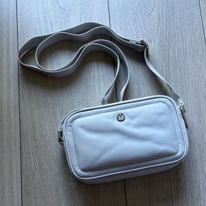 Lululemon Camera bag